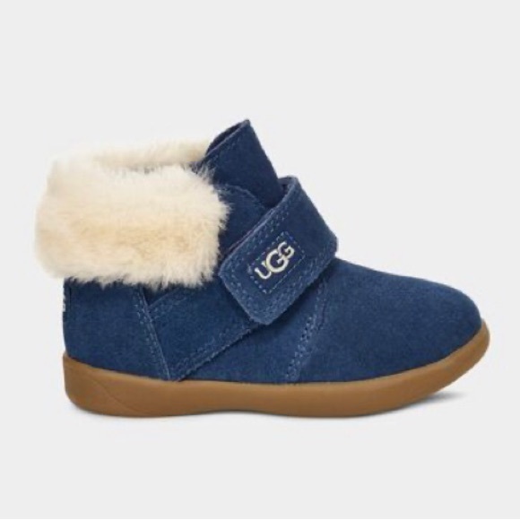 UGG toddlers Nolen boot size 6 - Picture 1 of 6